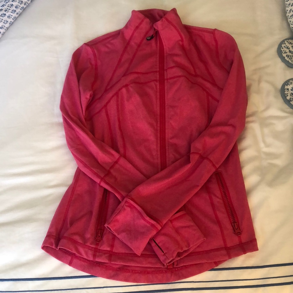 lululemon zip up top